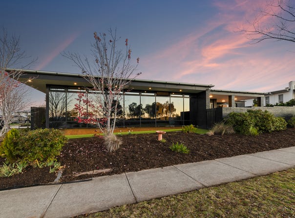 51 Steve Irwin Avenue, Wright, ACT 2611