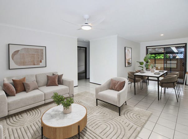 2/11 Morinda Way, Labrador, Qld 4215