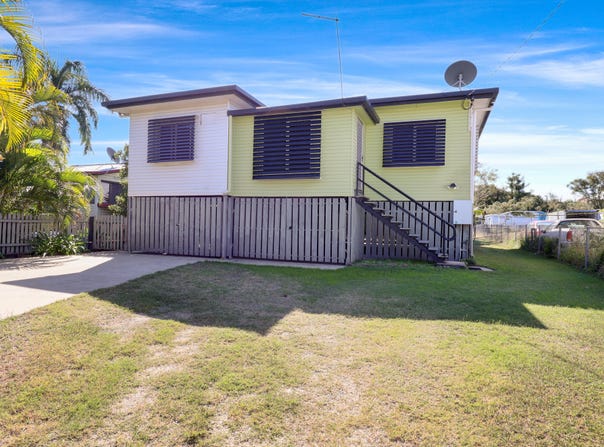 7 Bernard Street, Berserker, Qld 4701