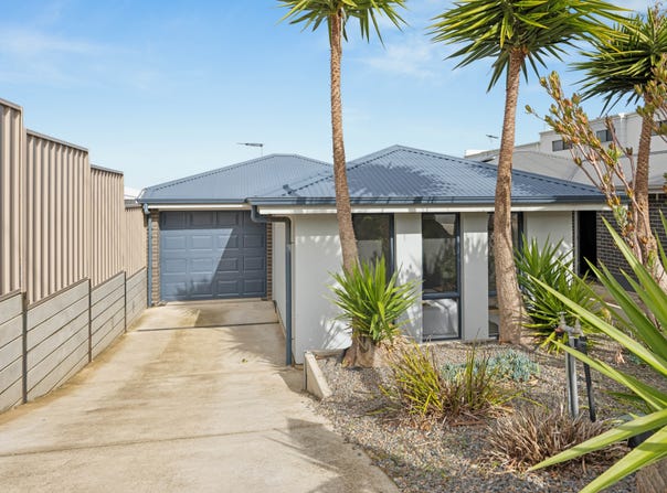 26A Maturin Avenue, Christies Beach, SA 5165