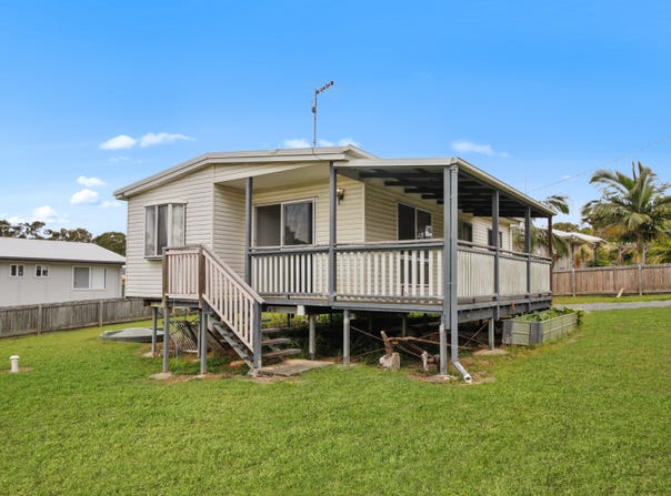 2 Kift St, Russell Island, Qld 4184