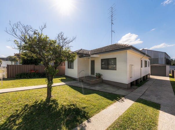 18 Merrett Avenue, Cringila, NSW 2502