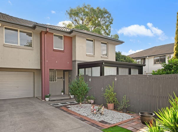 25 Morningside Parade, Holsworthy, NSW 2173