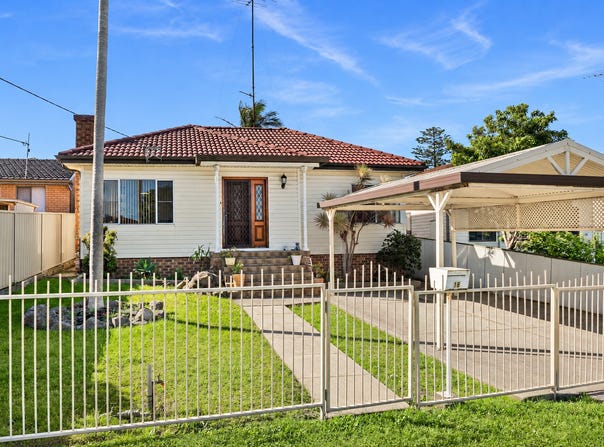 18 Todd Street, Warrawong, NSW 2502