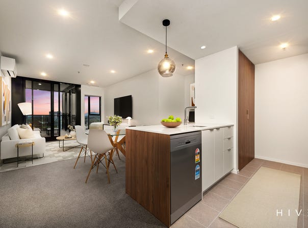 825/15  Bowes Street, Phillip, ACT 2606