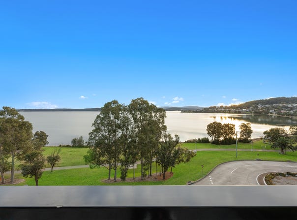 505/482  The Esplanade, Warners Bay, NSW 2282