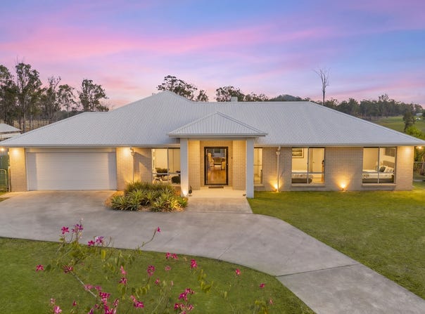 39 Carnoustie Court, Curra, Qld 4570