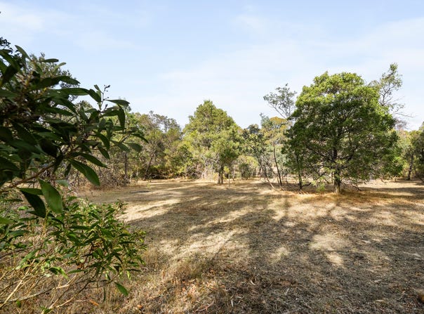 126 Foxes Lane, Kyneton, Vic 3444