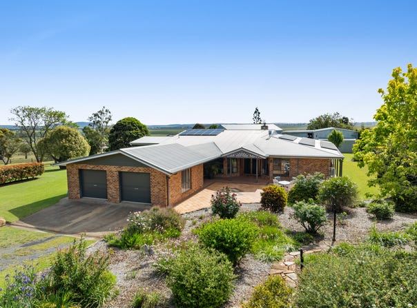 71 Frank Road, Cambooya, Qld 4358