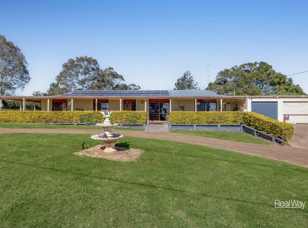 703 Boundary Street, Glenvale, Qld 4350