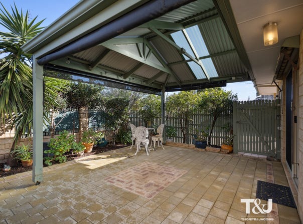 232A Grand Promenade, Doubleview, WA 6018