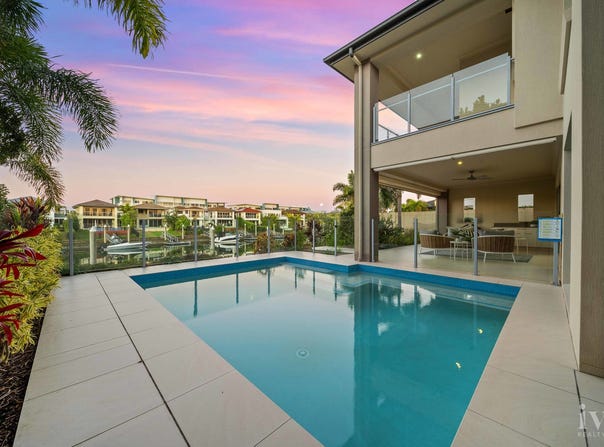 6193  Bolsena Circuit, Hope Island, Qld 4212