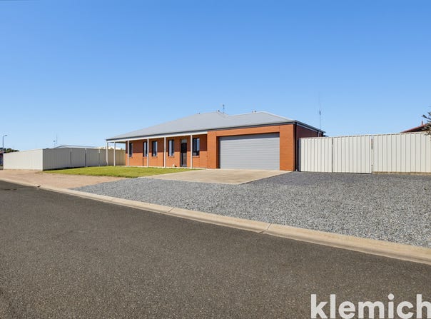 5 Harbison Street, Moonta Bay, SA 5558
