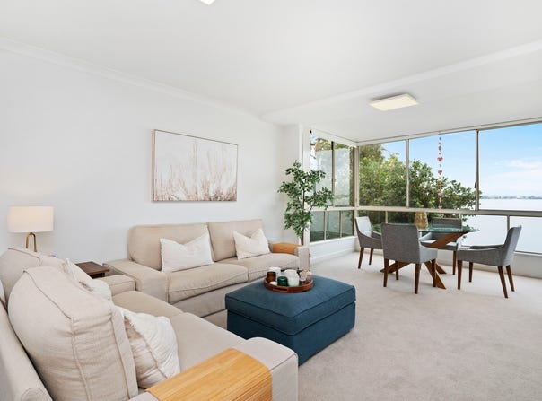 12/1 Wingfield Avenue, Crawley, WA 6009