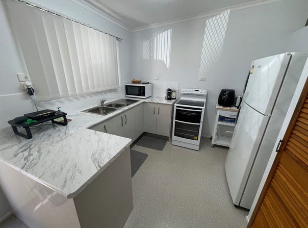 6 Bradford Road, Telina, Qld 4680