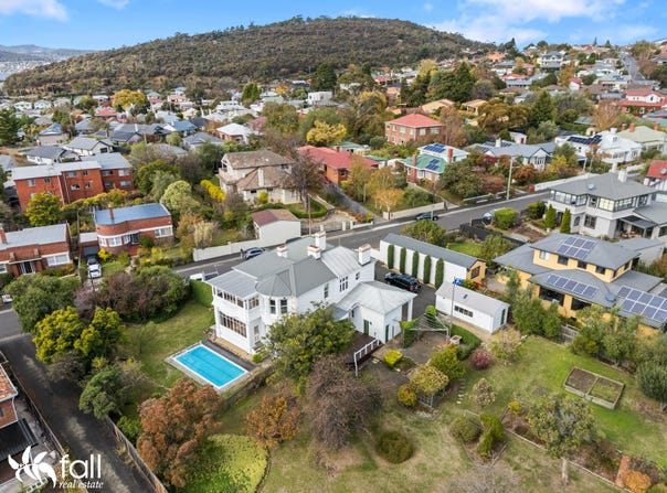 26 Bay Road, New Town, Tas 7008