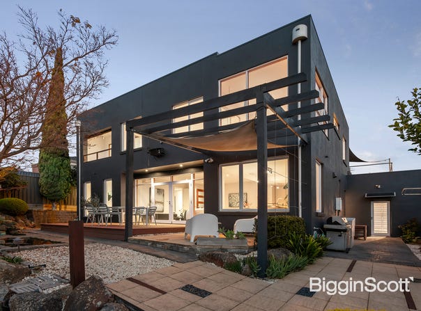 17 Golf Links Court, Doncaster, Vic 3108