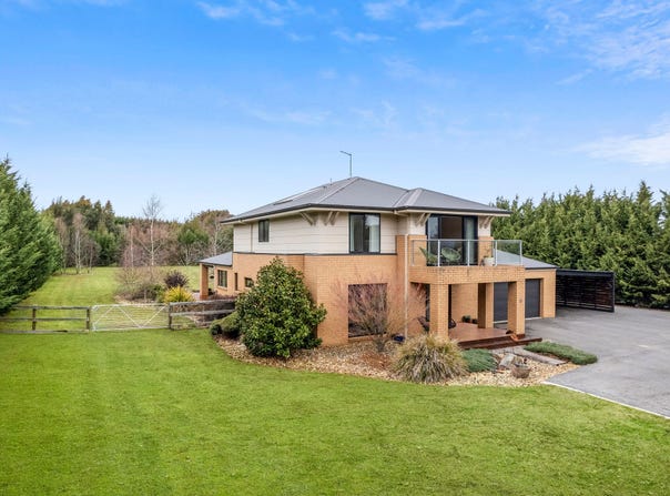 6 Blanchfield Drive, Kyneton, Vic 3444
