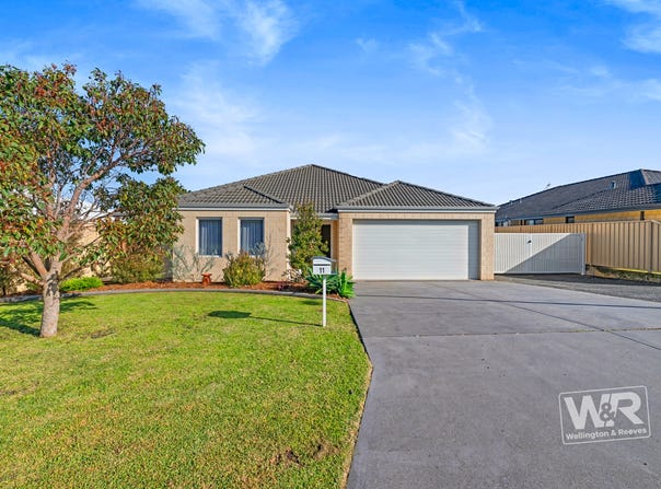 11 Mears Road, Yakamia, WA 6330