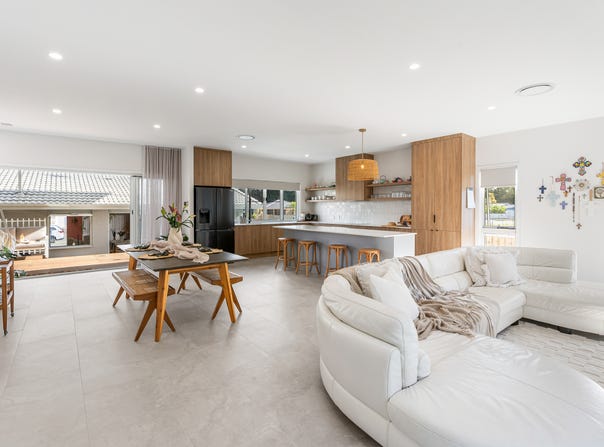 34 Mitchell Avenue, Currumbin, Qld 4223