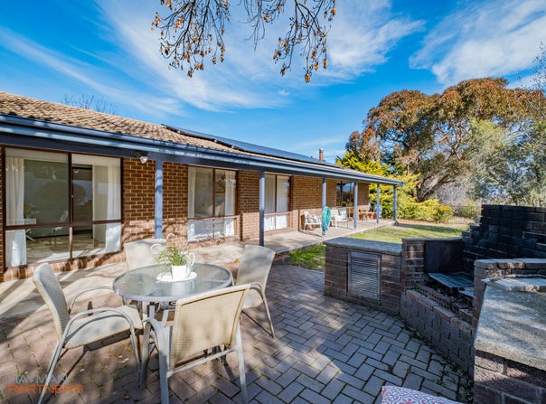 9 Minchin Place, Gowrie, ACT 2904
