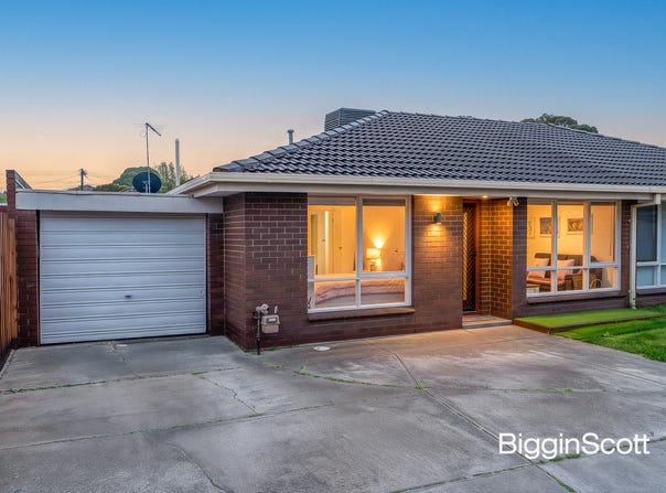 2/113 Clow Street, Dandenong, Vic 3175