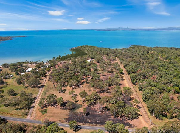 546-562 Miran Khan Drive, Freshwater Point, Qld 4737
