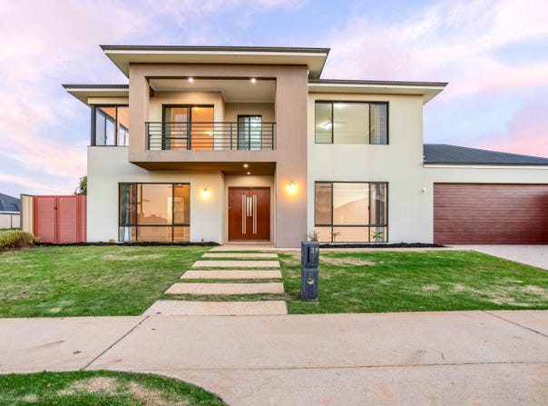 39 Riva Entrance, Piara Waters, WA 6112
