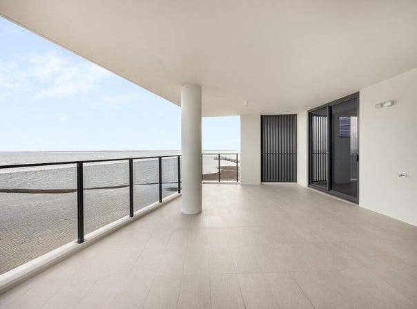 5/28 Woodcliffe Crescent, Woody Point, Qld 4019