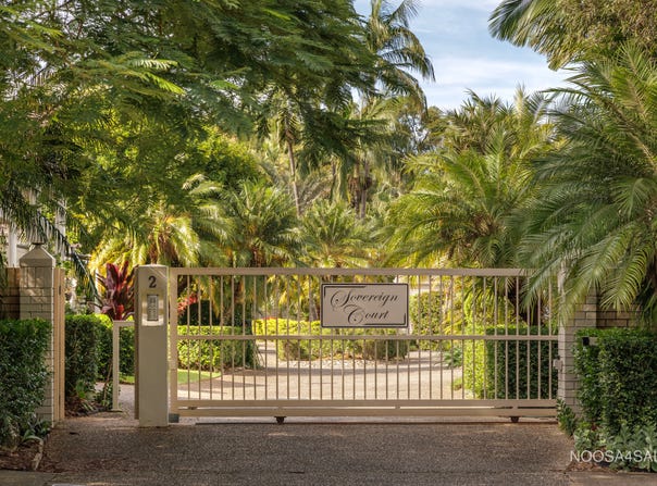 1/2 Swan Street, Noosaville, Qld 4566