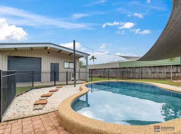 24 Bathurst Drive, Bentley Park, Qld 4869