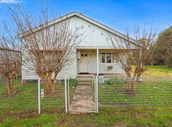 124 St Aubins Street, Scone, NSW 2337