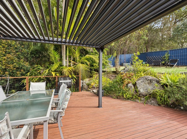18 Pamela Close, Green Point, NSW 2251