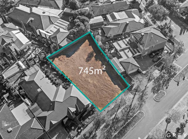 21 Carinya Boulevard, Burnside, Vic 3023