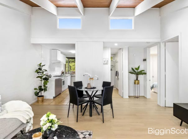 2/7 Carramar Avenue, Glen Waverley, Vic 3150