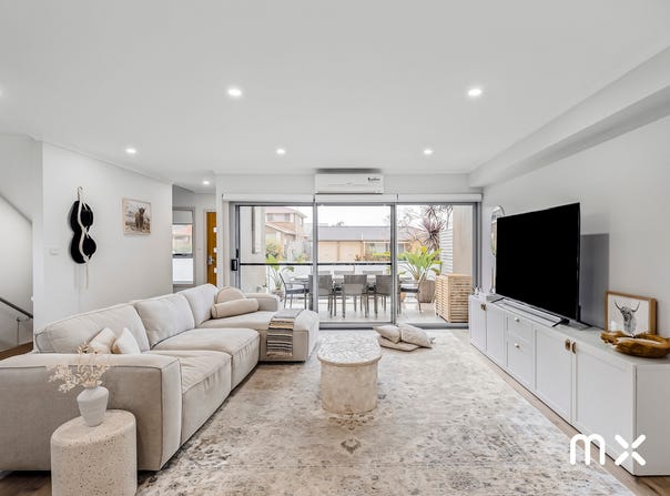 1/261-263 Farmborough Road, Farmborough Heights, NSW 2526