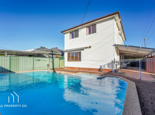 70 Priestman Ave, Umina Beach, NSW 2257