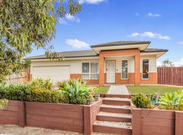 37 Silverdale Drive, Darley, Vic 3340