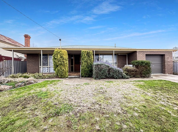 69 Palmerston Street, Maryborough, Vic 3465