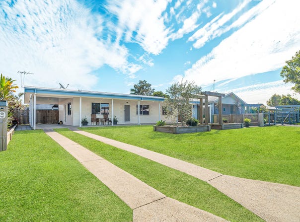 9 West Street, Marian, Qld 4753