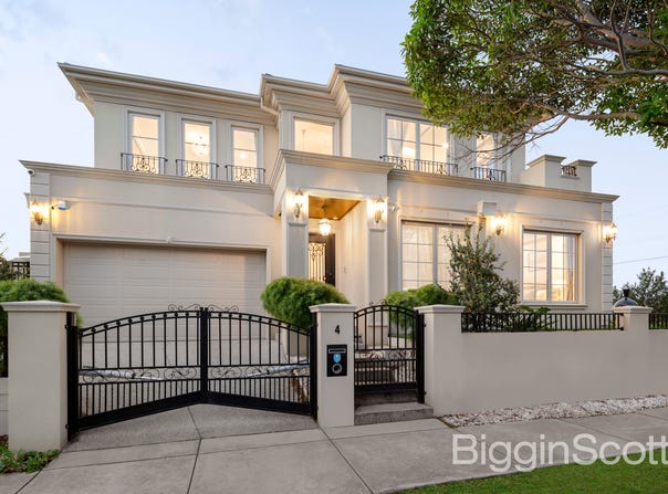 4 Nauru Court, Doncaster, Vic 3108
