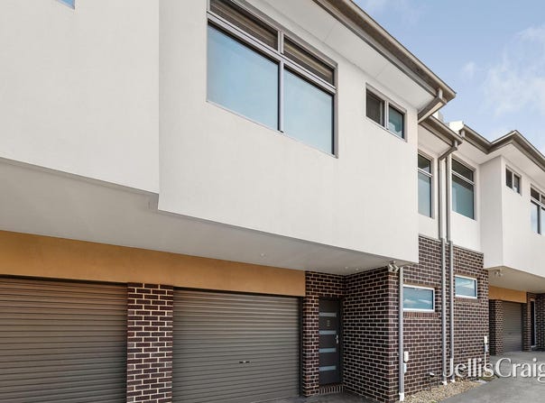 2/16 Browns Road, Bentleigh East, Vic 3165