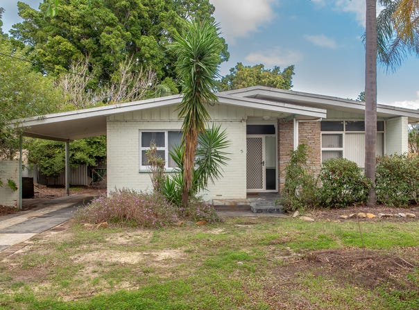 5 Kathleen Close, Maida Vale, WA 6057