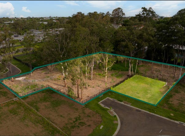 8 Hideaway Court, Bridgeman Downs, Qld 4035