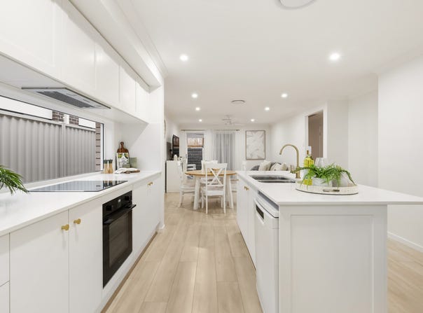 7 Glenthorne Street, Redland Bay, Qld 4165
