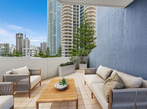 212-213/25 Laycock Street, Surfers Paradise, Qld 4217