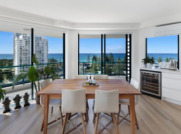 49/22 Montgomery Avenue, Main Beach, Qld 4217