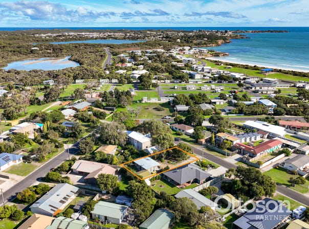 2 Powell Avenue, Robe, SA 5276