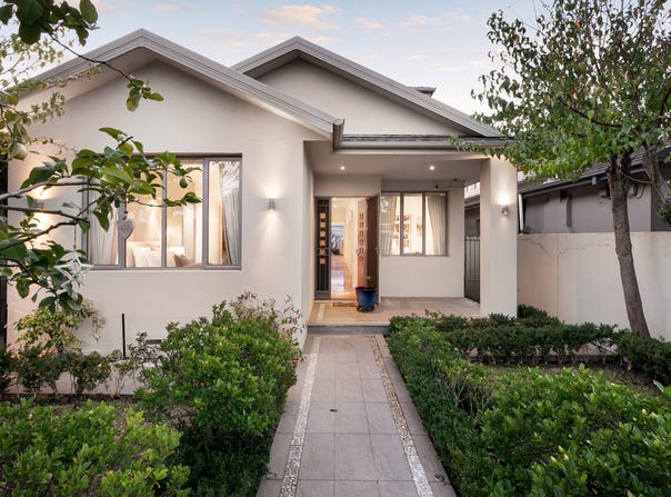 109 Male Street, Brighton, Vic 3186