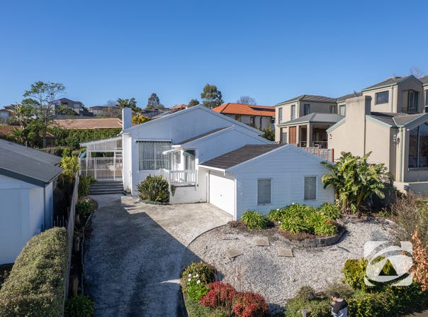45 Lawrence Drive, Berwick, Vic 3806